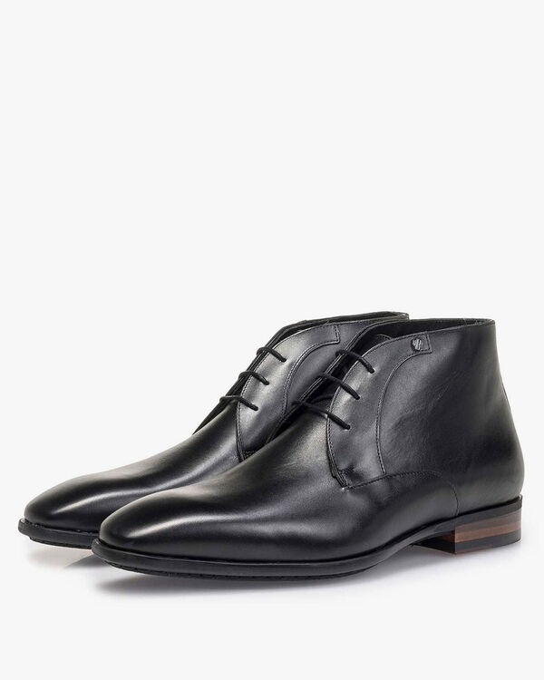 Zwarte kalfsleren veterschoen