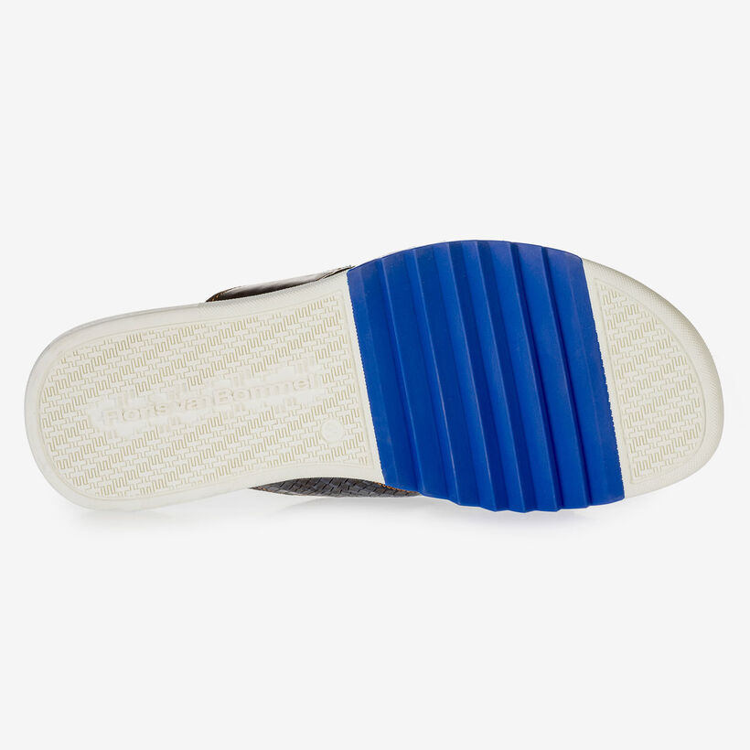 Donkerblauwe nubuckleren kruisband slipper met print