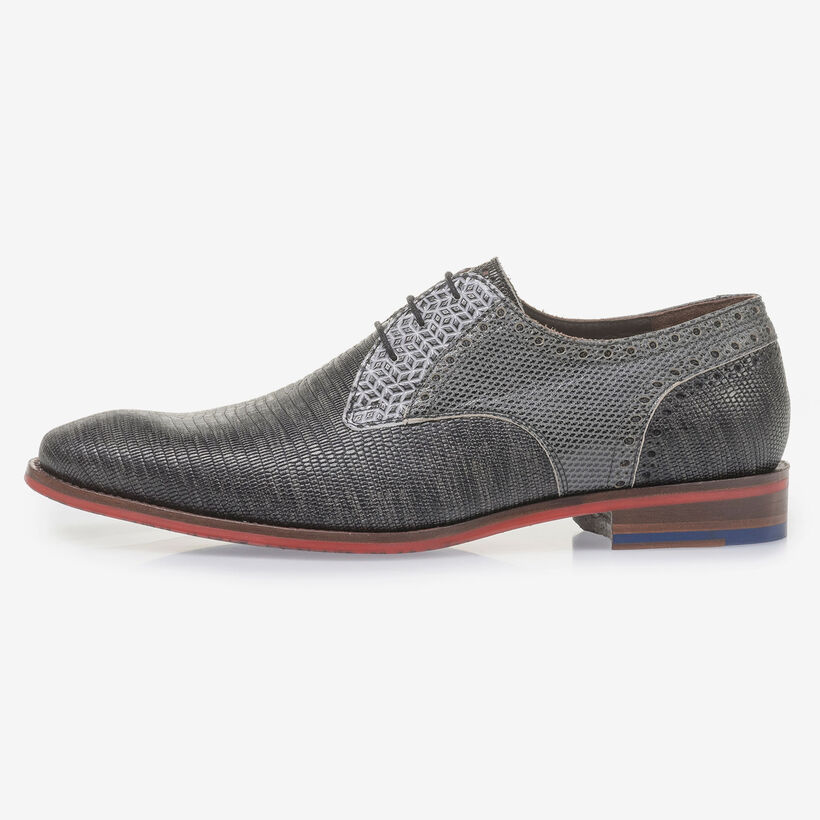 Grijze leren veterschoen met lizardprint