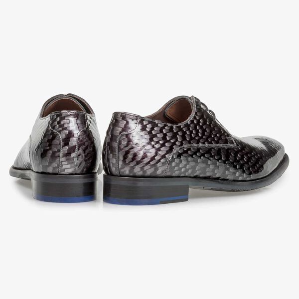 Premium grijze lakleren veterschoen met print