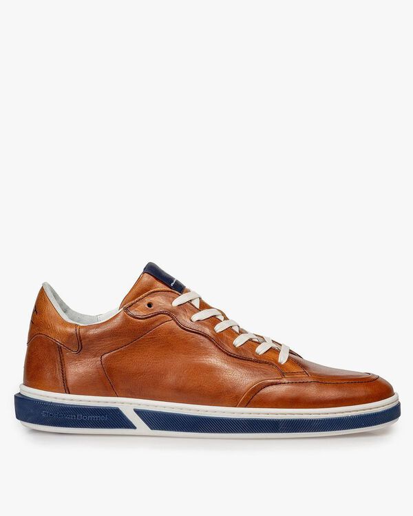 Kalfsleren veterschoen cognac