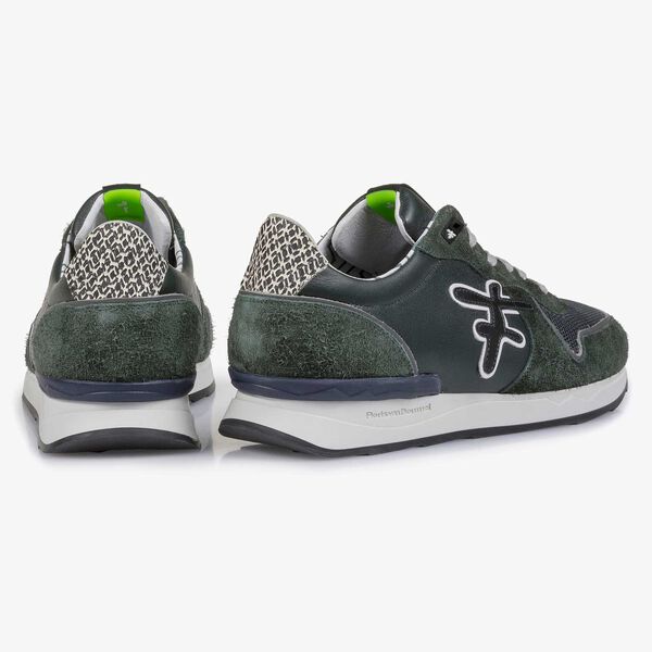 Dark green calf leather sneaker