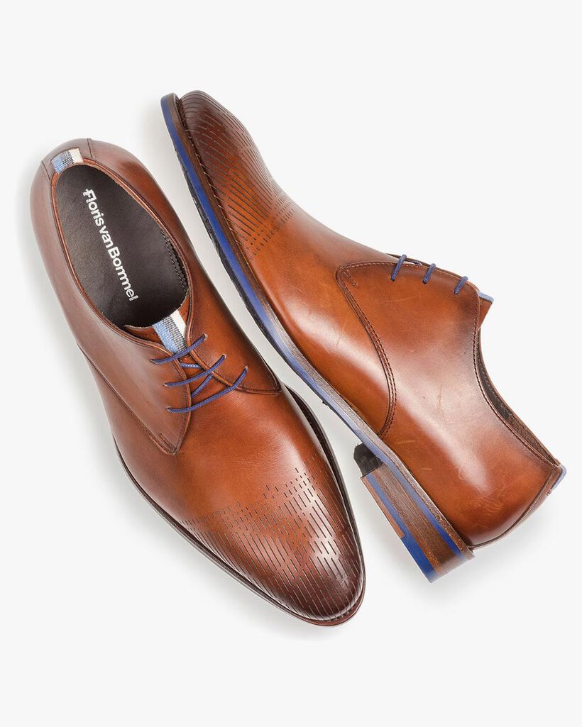Kalfsleren veterschoen cognac