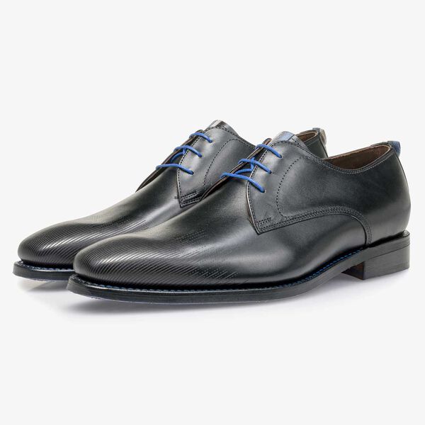 Zwarte kalfsleren veterschoen
