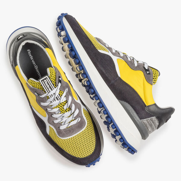Multi-color su&egrave;de sneaker met gele details