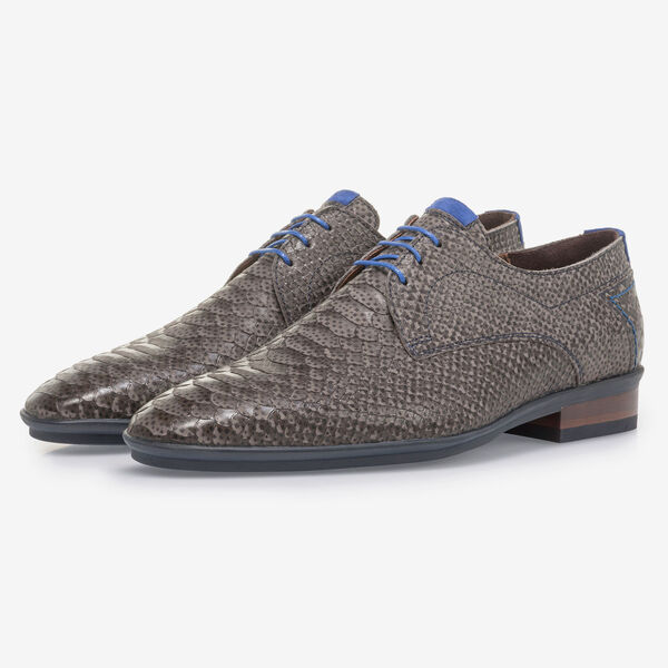 Donkergrijze nubuckleren veterschoen met snakeprint