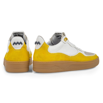 Sneaker su&egrave;de geel