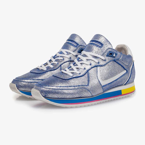 Silver metallic leather sneaker with blue changing effect