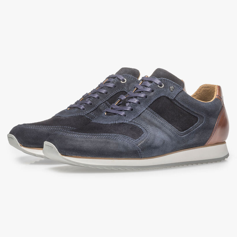 Dark blue suede leather lace shoe