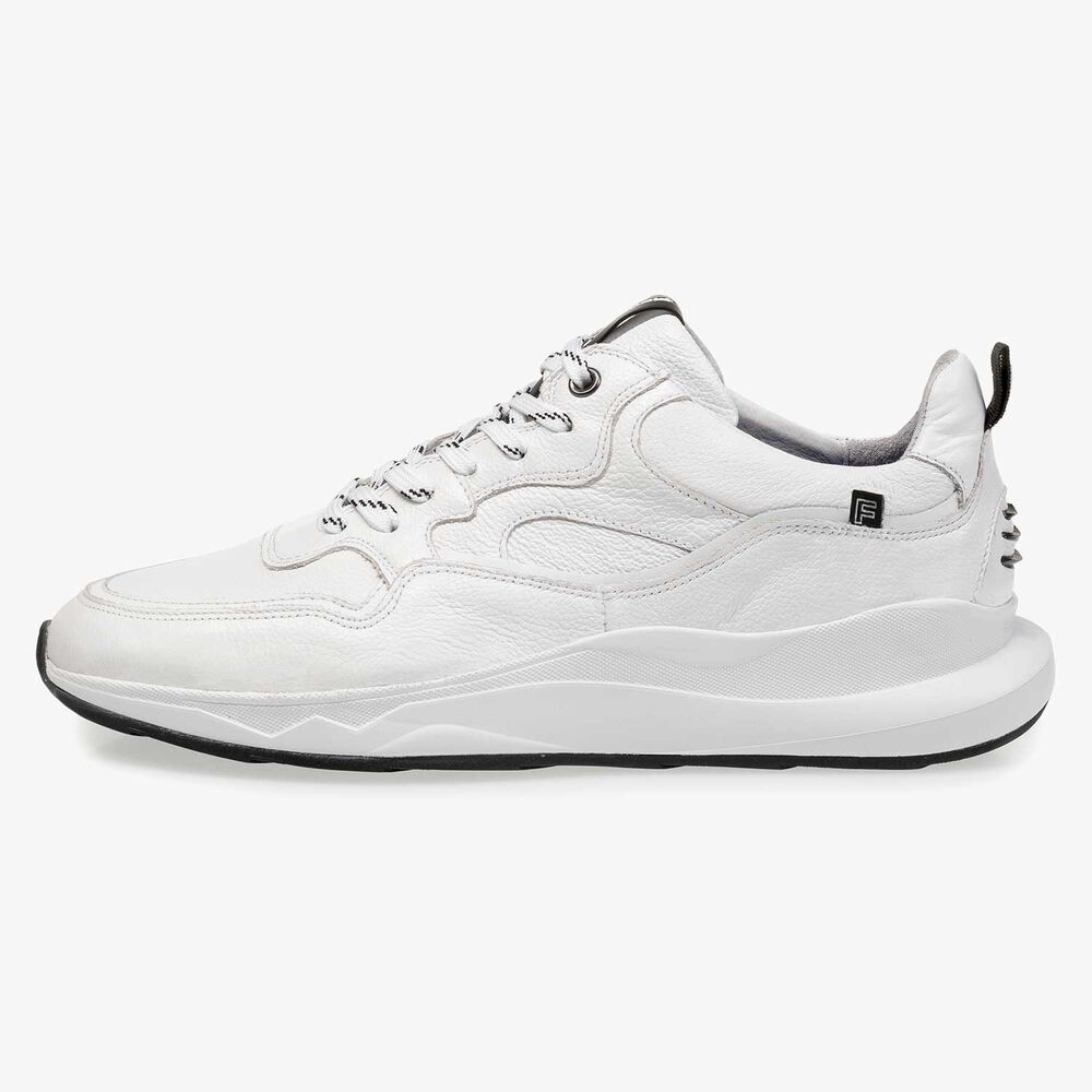 White calf leather sneaker with fine texture