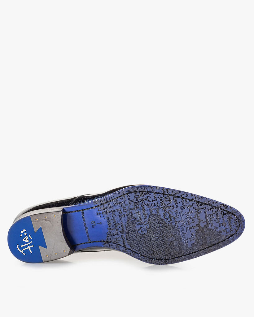 Veterschoen blauw lakleer