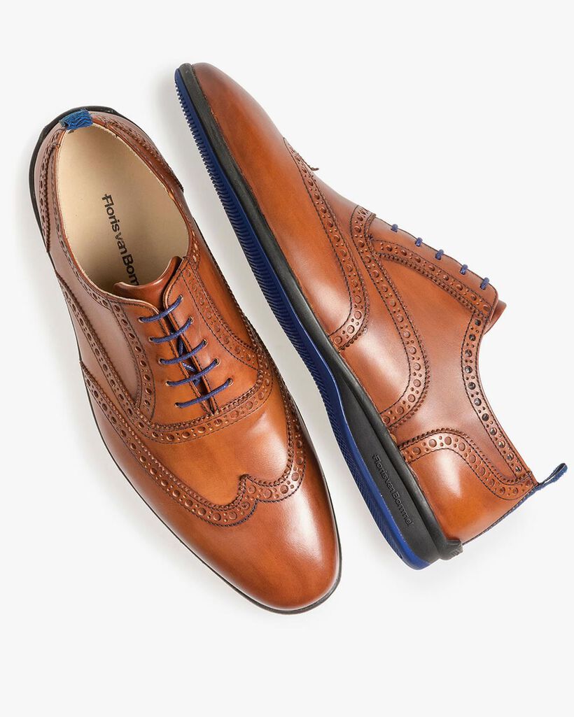 Kalfsleren veterschoen donker cognac