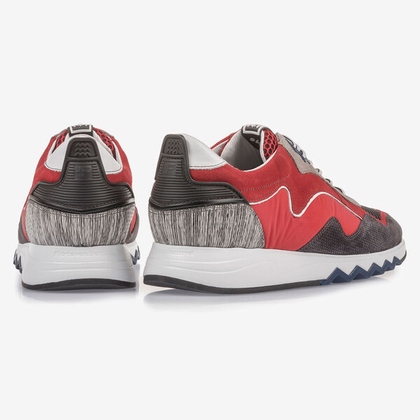 Rode su&egrave;de sneaker