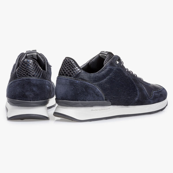 Blauwe su&egrave;de sneaker