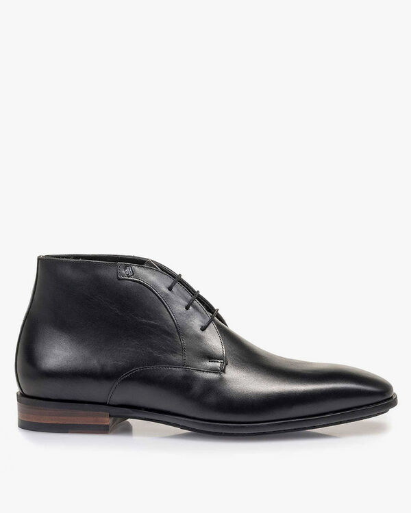 Zwarte kalfsleren veterschoen