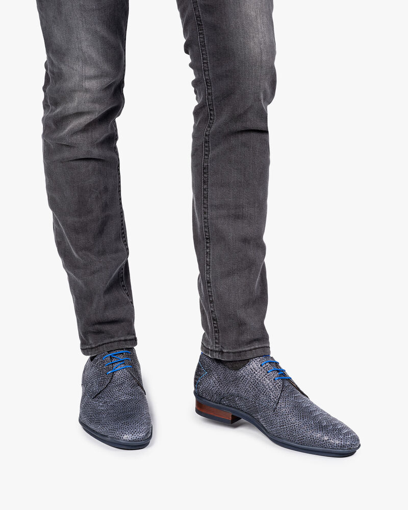 Dark blue nubuck leather lace shoe with snake print