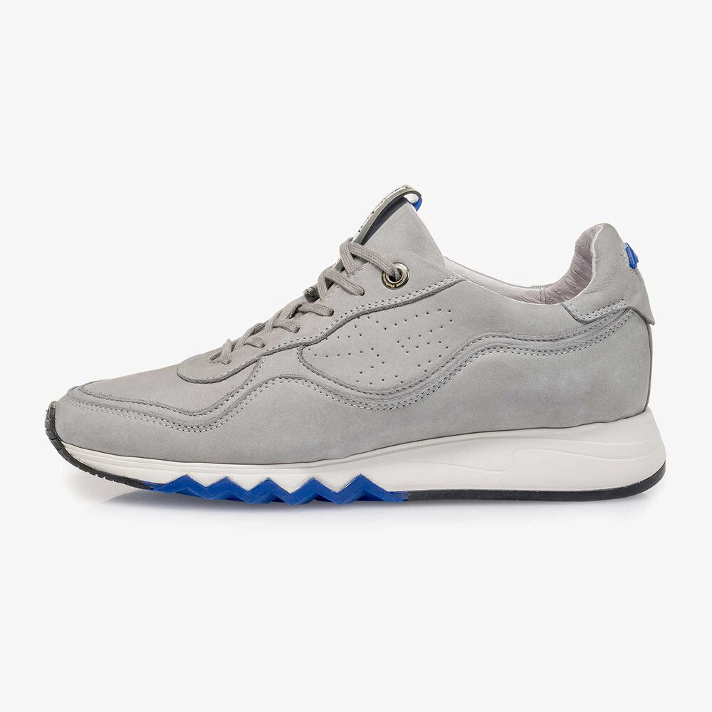 Light grey nubuck leather sneaker