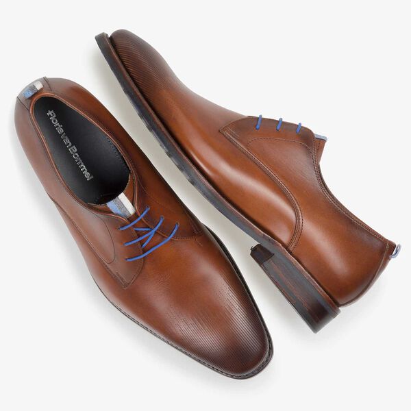 Kalfsleren veterschoen donker cognac