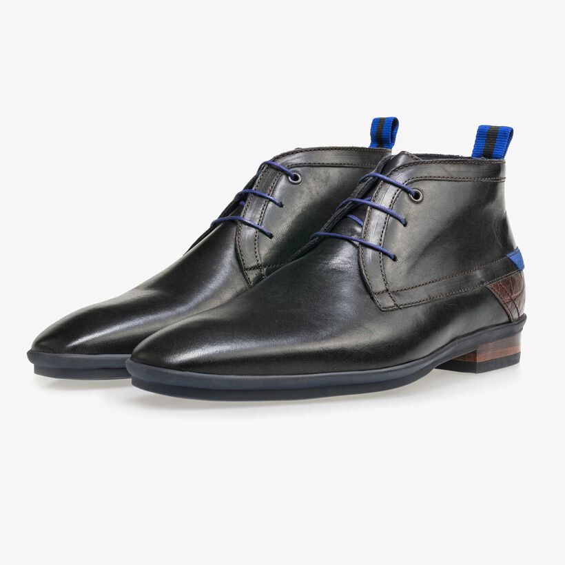 Mid-high black leather lace boot