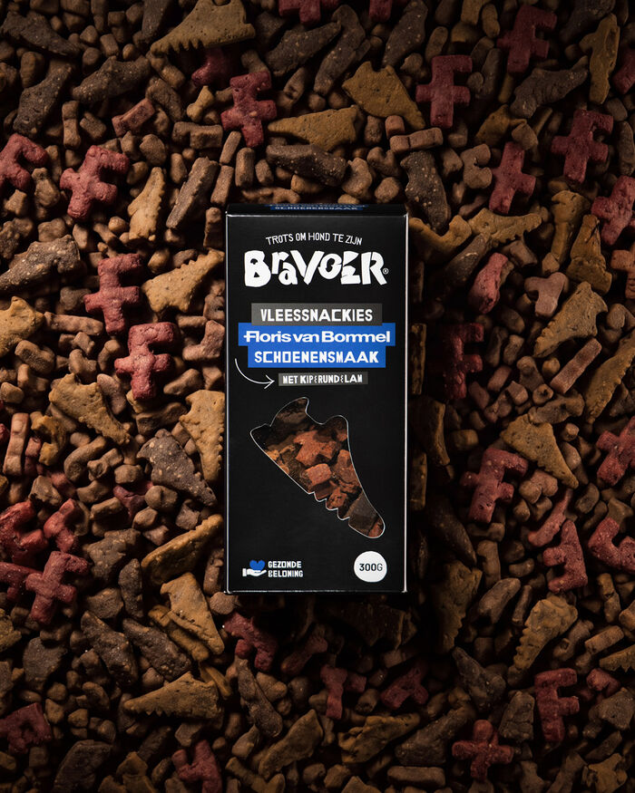 Box of Bravoer dog treats X FvB