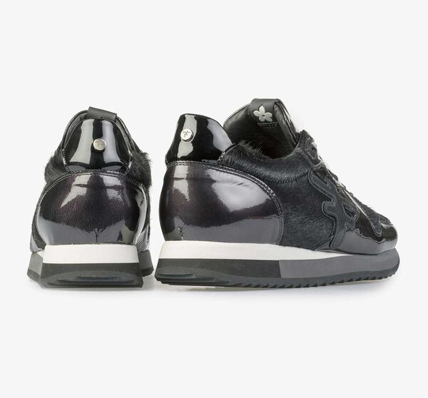 Zwarte lakleren sneaker met F logo