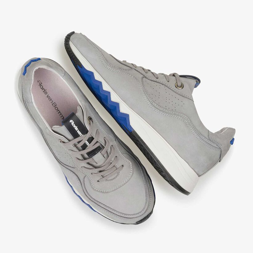 Light grey nubuck leather sneaker