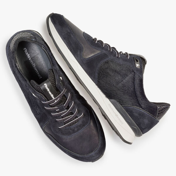 Blauwe su&egrave;de sneaker