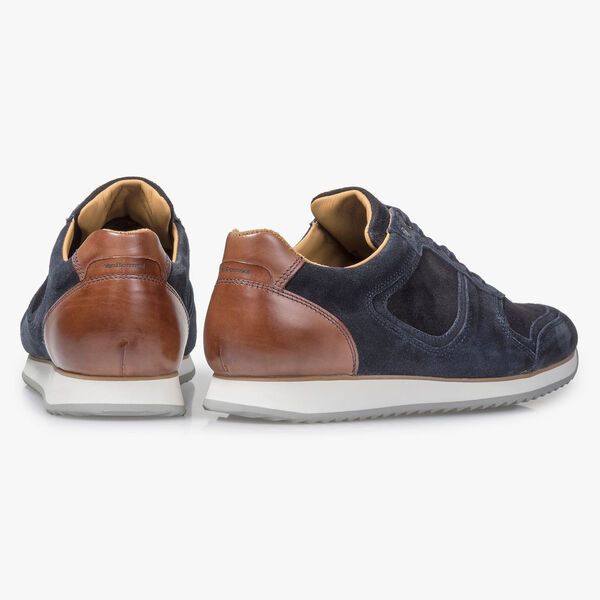 Dark blue suede leather lace shoe