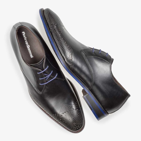 Black calf leather lace shoe with laser-cut pattern