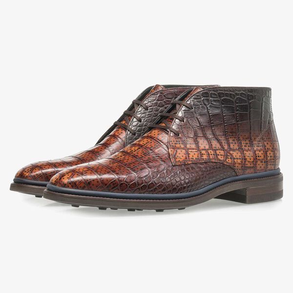 Premium cognac-coloured croco leather lace shoe