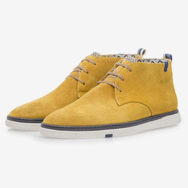 Yellow suede leather lace boot