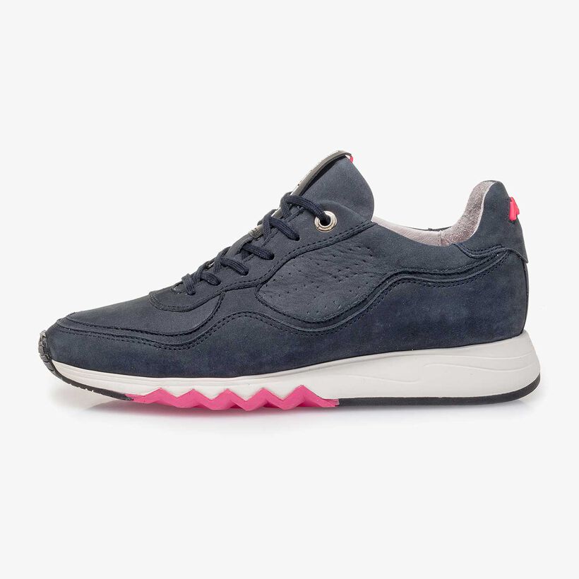 Dark blue nubuck leather sneaker