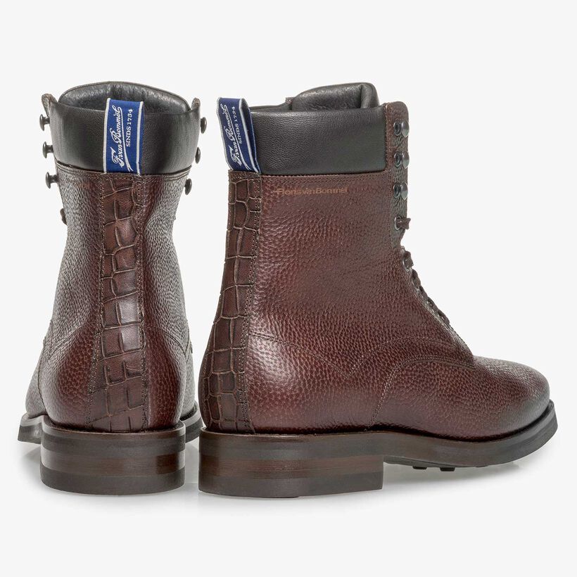 Dark brown calf leather lace boot with light structure