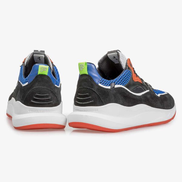Zwarte su&egrave;de sneaker