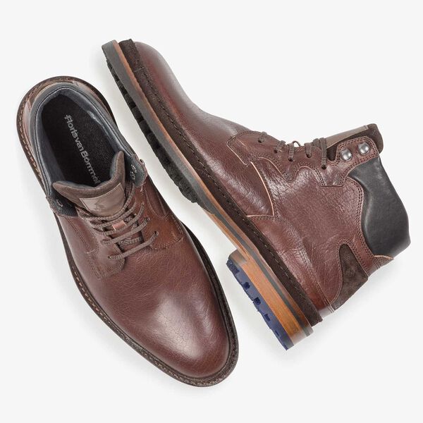 Red-brown calf leather boot