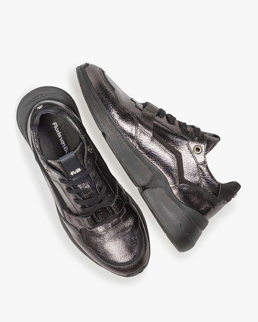 Donkergrijze leren sneaker met metallicprint