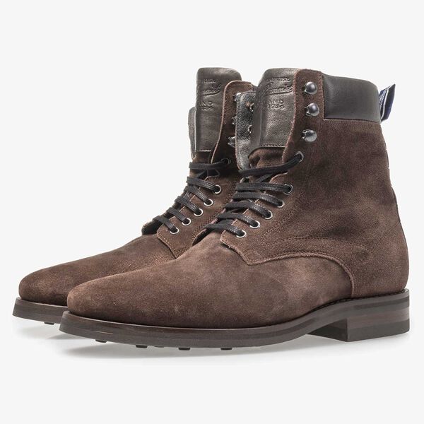 Dark brown suede lace boot