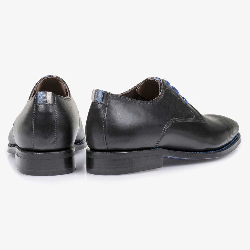 Zwarte kalfsleren veterschoen