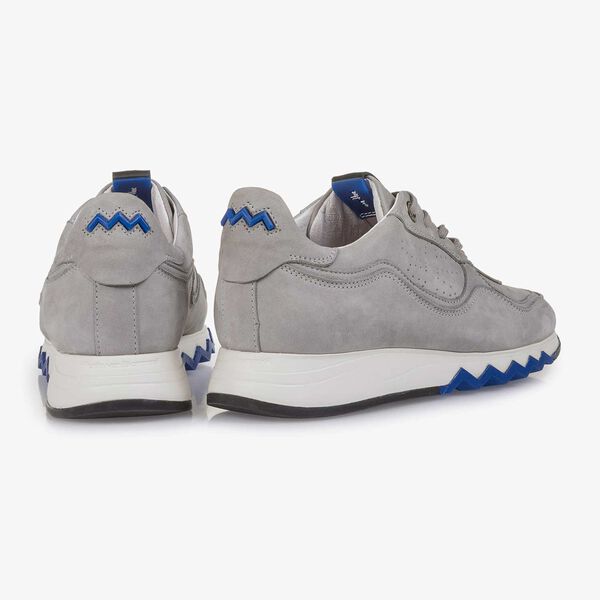 Light grey nubuck leather sneaker
