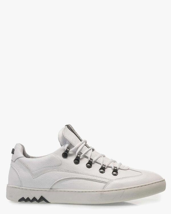 Witte leren sneaker