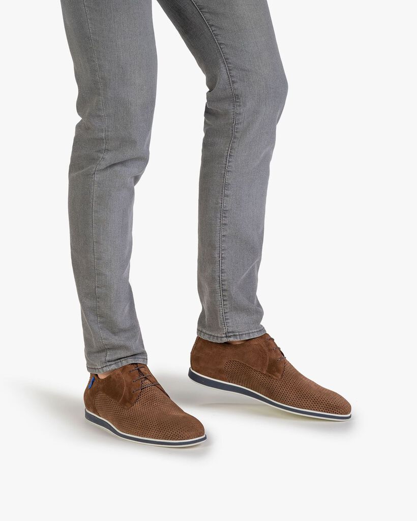 Lace shoe cognac suede leather