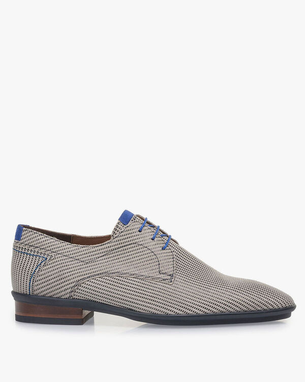 Beige su&egrave;de veterschoen