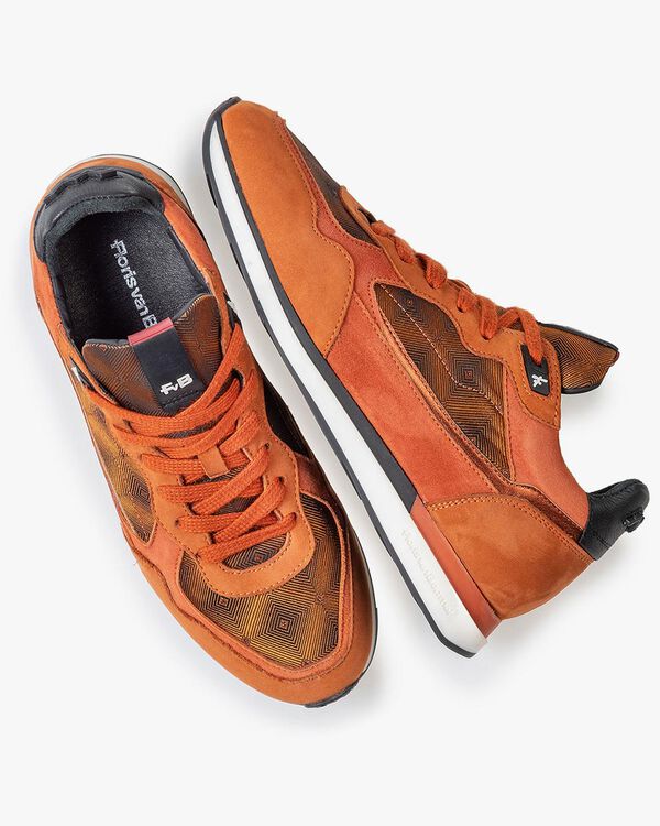 Sneaker nubuckleer roest