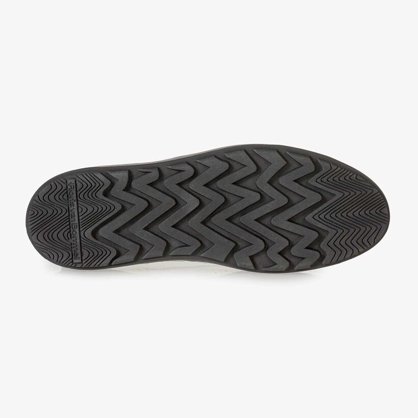 Witte halfhoge sneaker van structuurleer