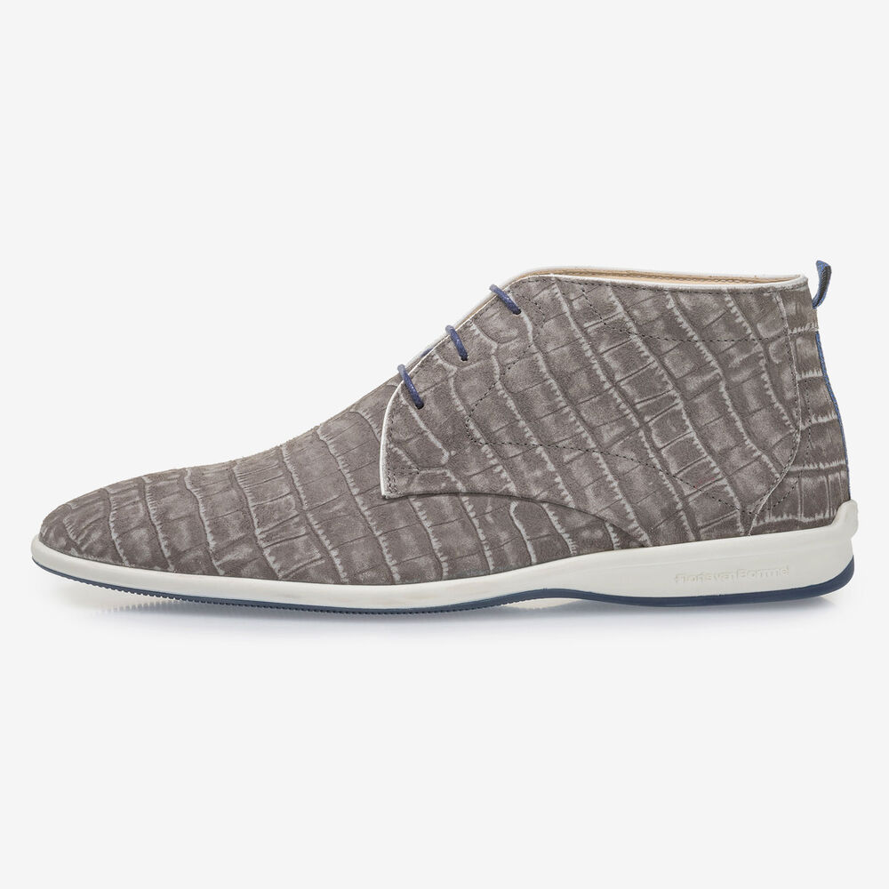 Donkergrijze veterboot met crocoprint