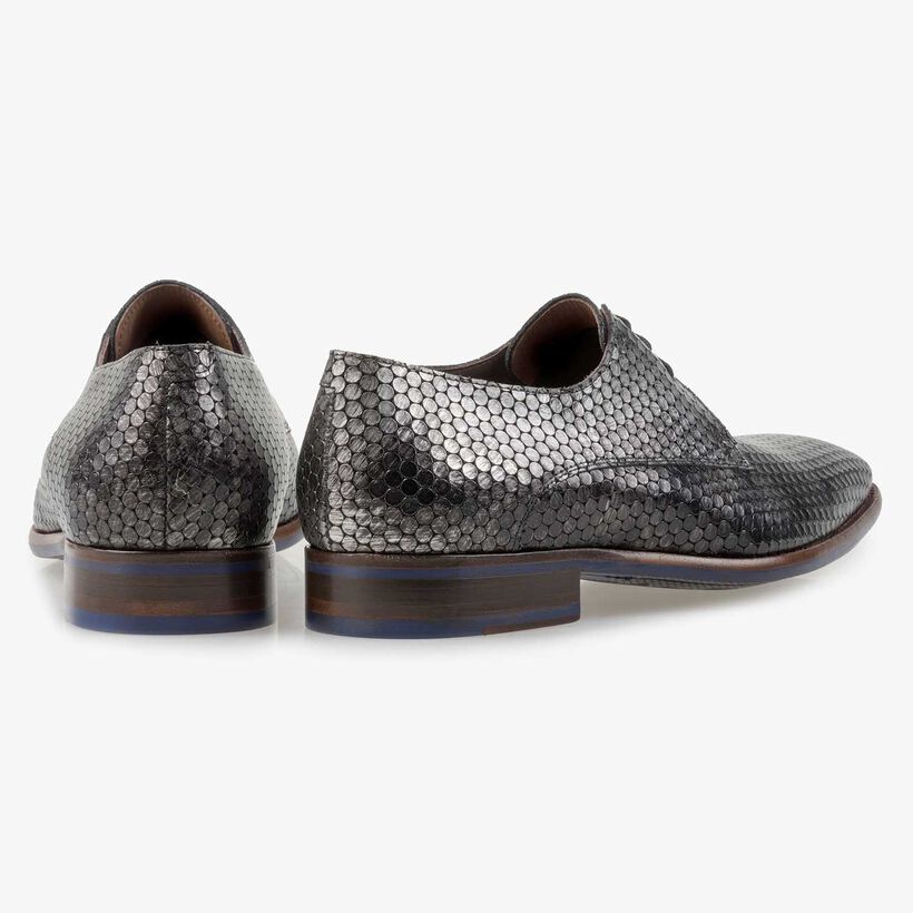 Grey calf leather lace shoe with metallic print