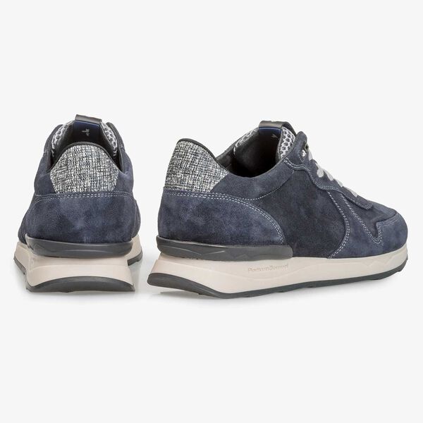 Dark blue suede leather lace shoe