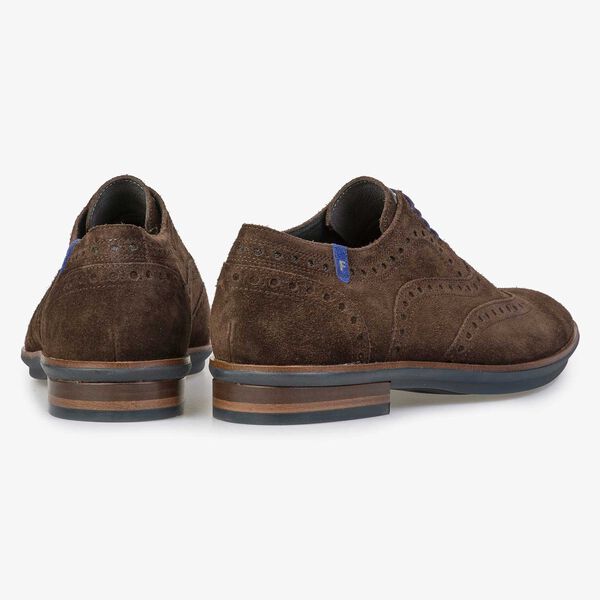 Bruine brogue veterschoen van su&egrave;de