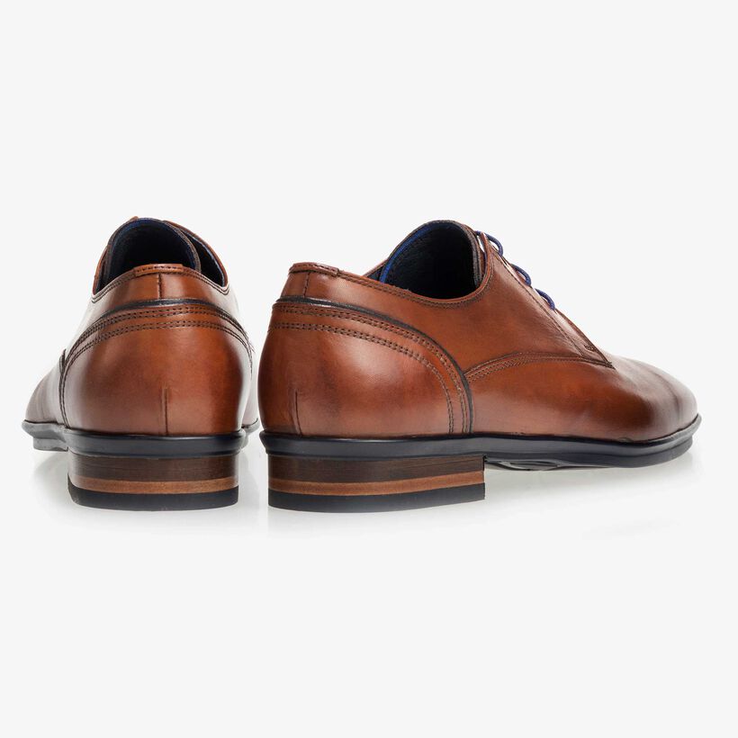 Cognac-coloured leather lace shoe