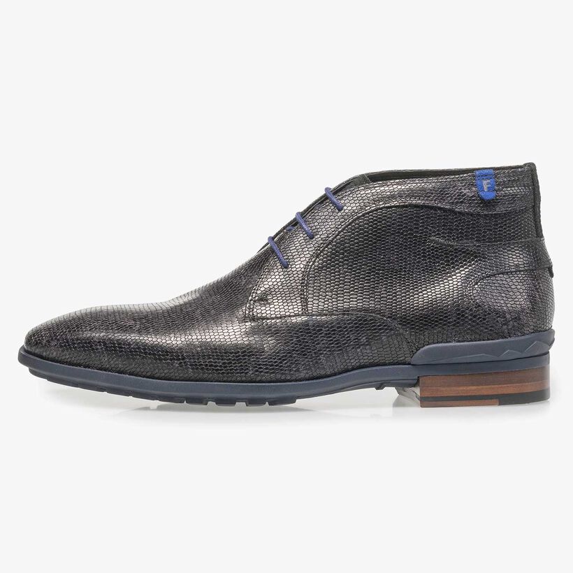 Zwarte leren veterboot met lizardprint